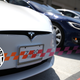 Illustration for article titled Tesla Is Burning Money So Fast That It Could Run Out In 2018 Without Financing: Report